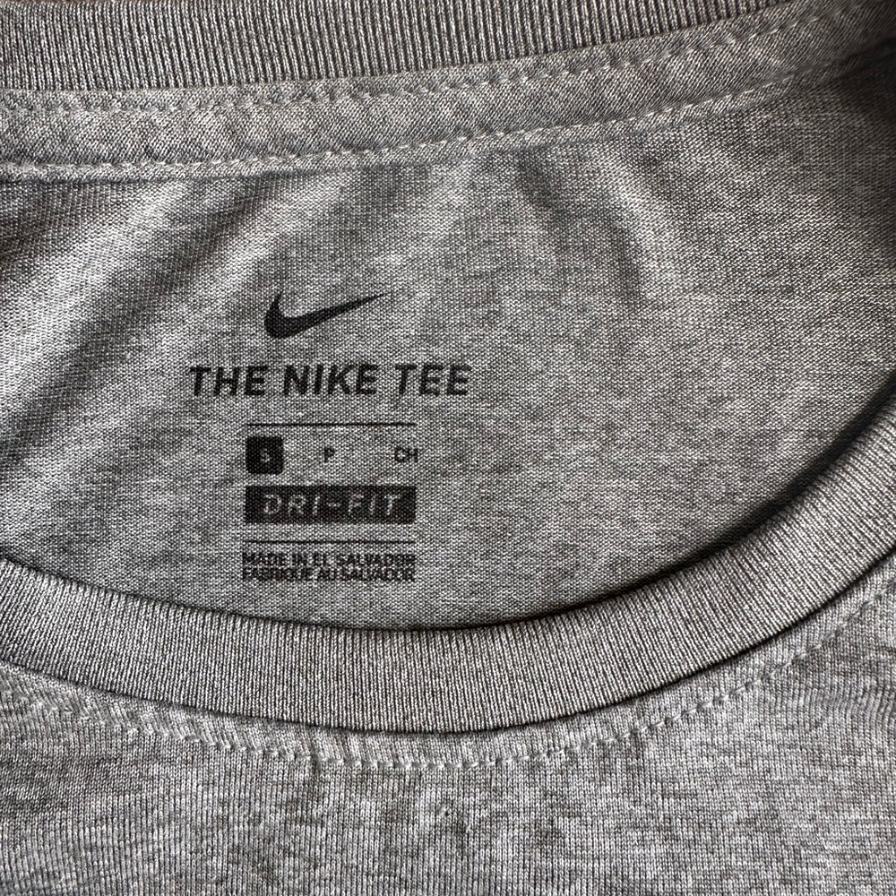 Nike Gray Tank Top - Picture 2 of 7